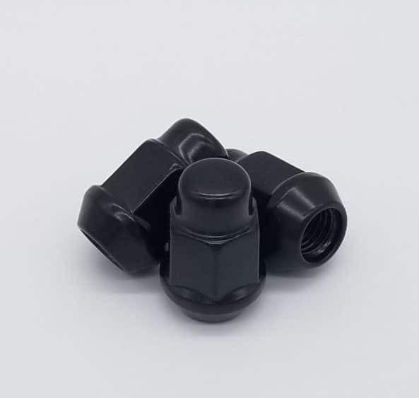 Short Bulge Lug Nuts Black