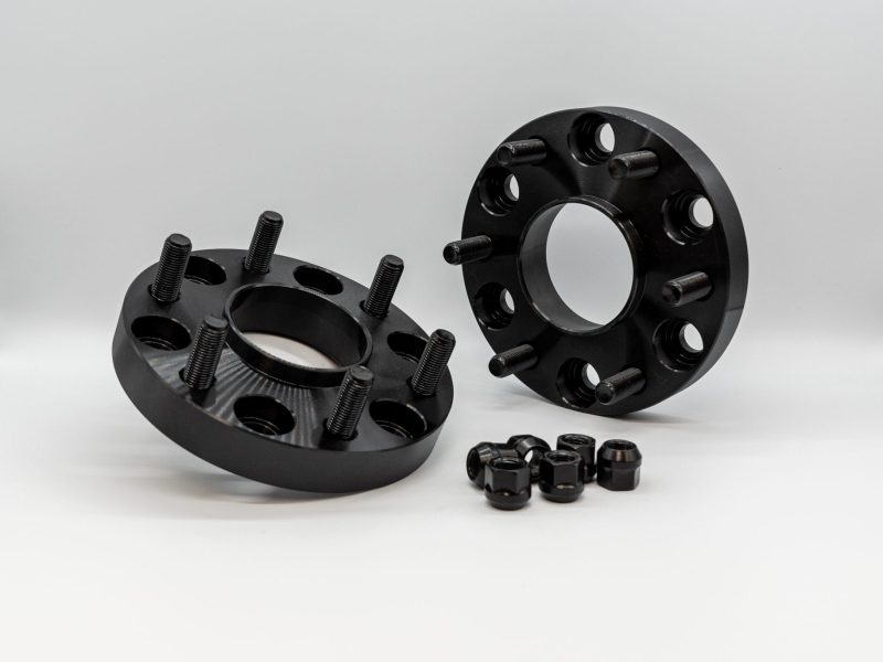 6 lug spacers, hub centric in stock white bg
