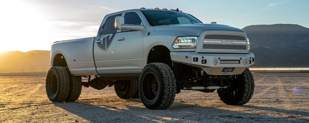 Dodge Dually with 3.5" spacers