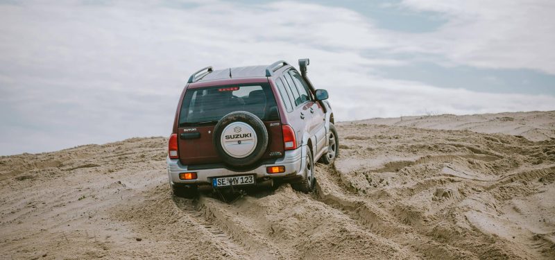 A Suzuki SUV by Janusz Walczak via pexels